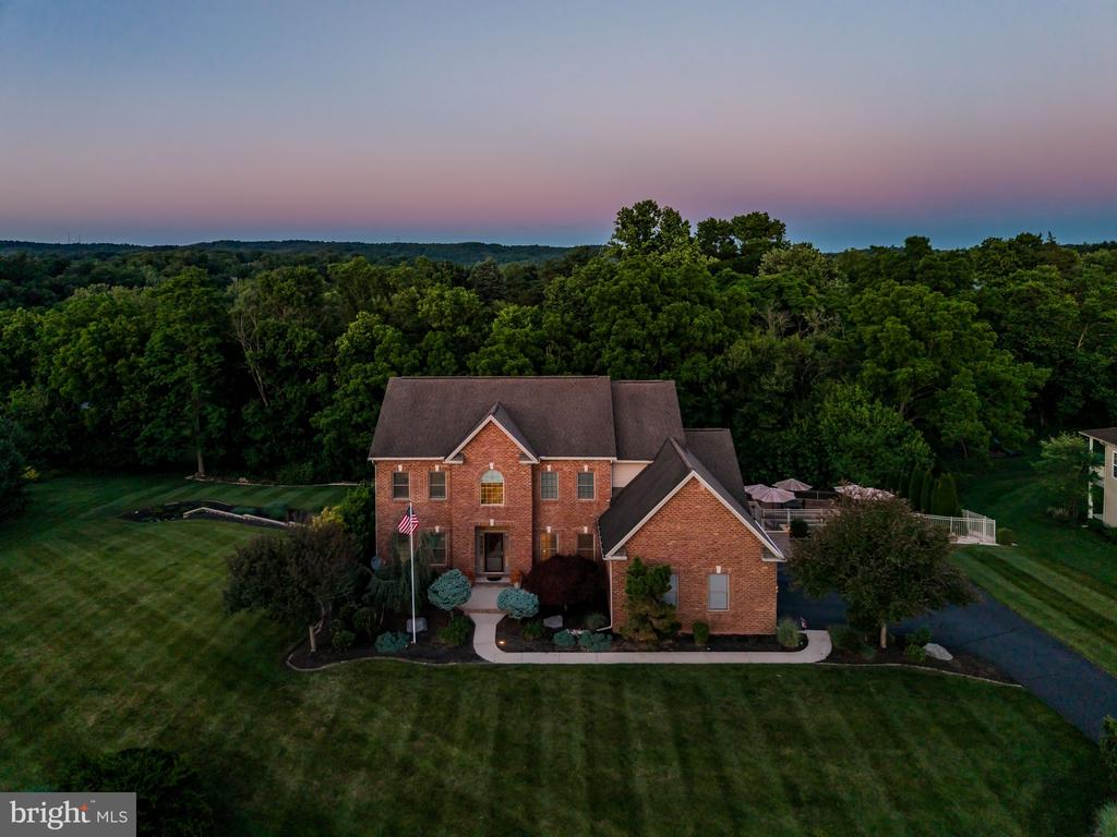 1428 WELLGATE LANE
