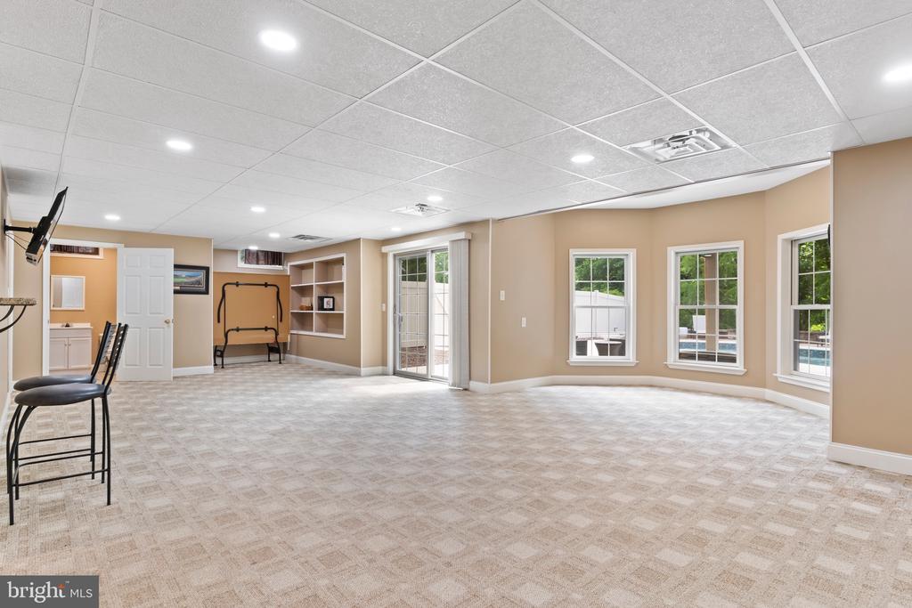 1428 WELLGATE LANE