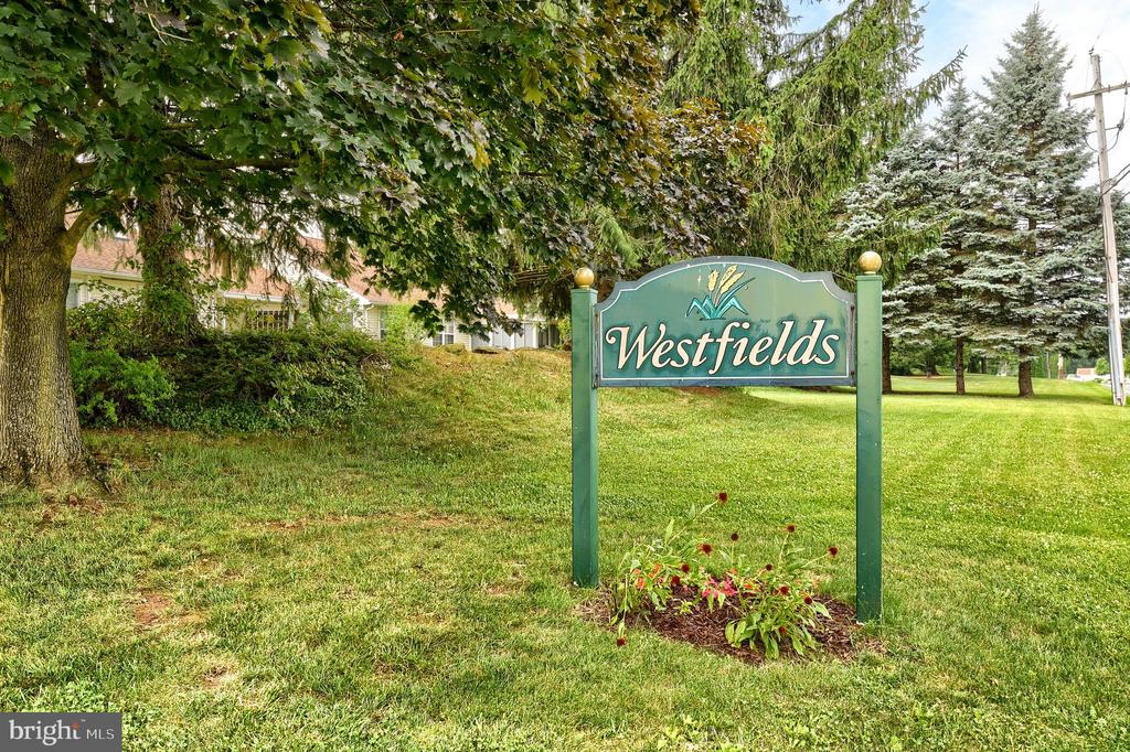 29 WESTFIELDS DRIVE