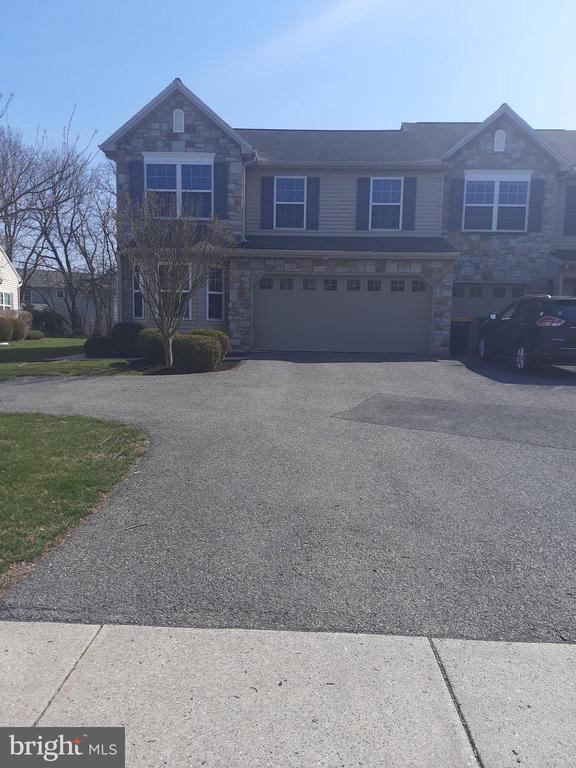 407 MERCURY DRIVE