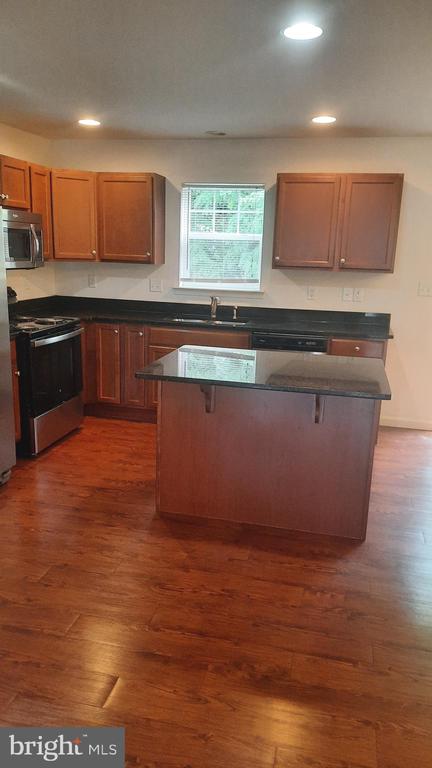 703 ADMIRALS QUAY DRIVE
