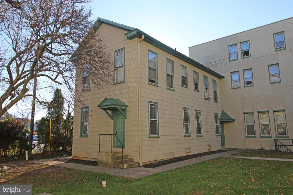 12 S FILBERT STREET Unit: #A15