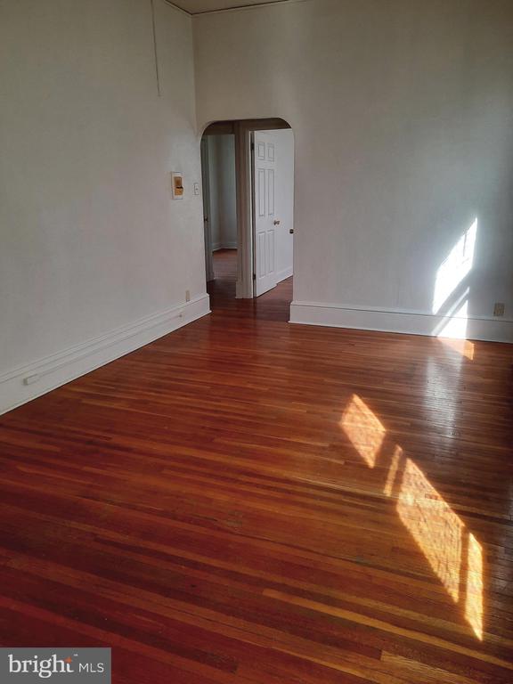 12 S FILBERT STREET Unit: B15
