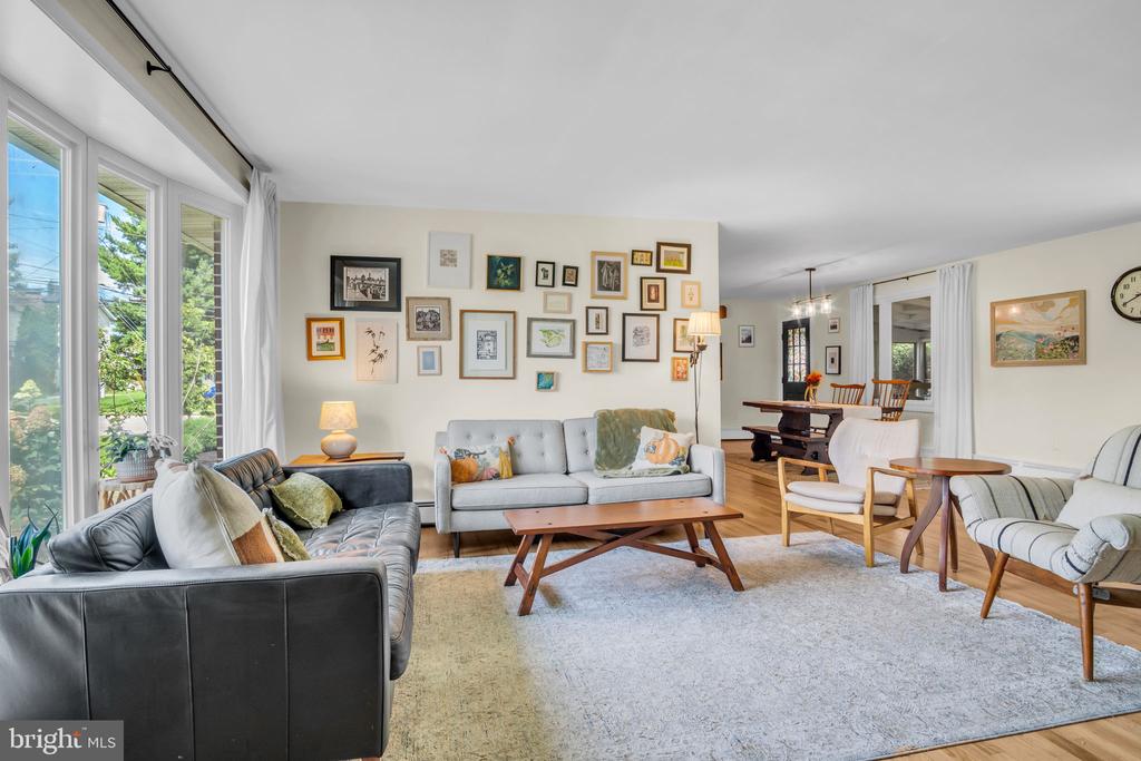 400 BEACON HILL ROAD