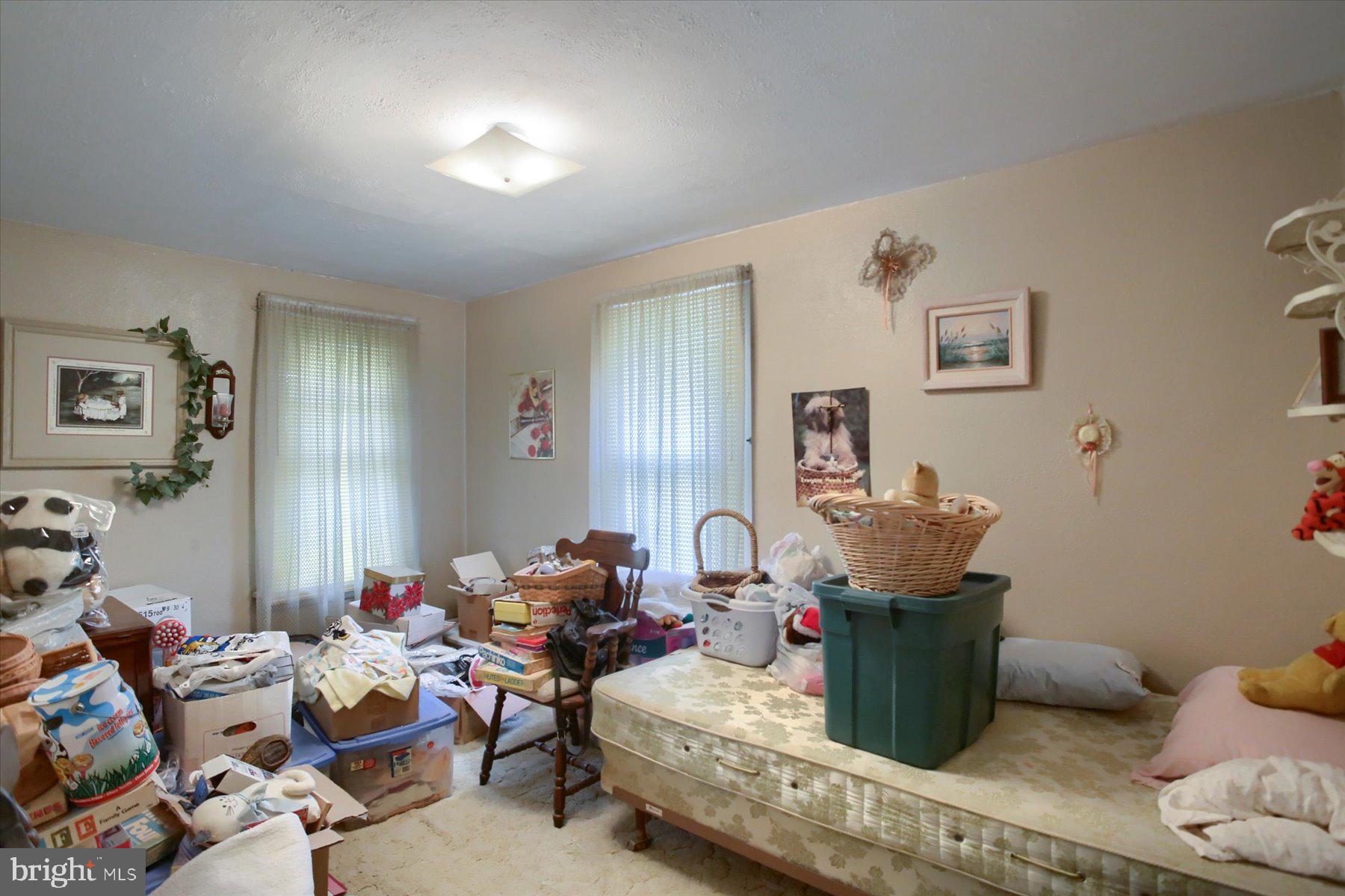 1725 Sycamore