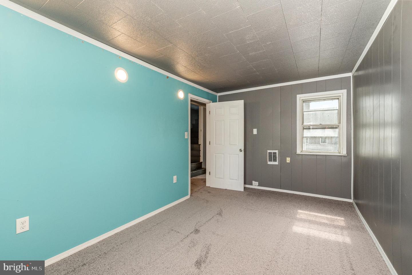 31 Chestnut St