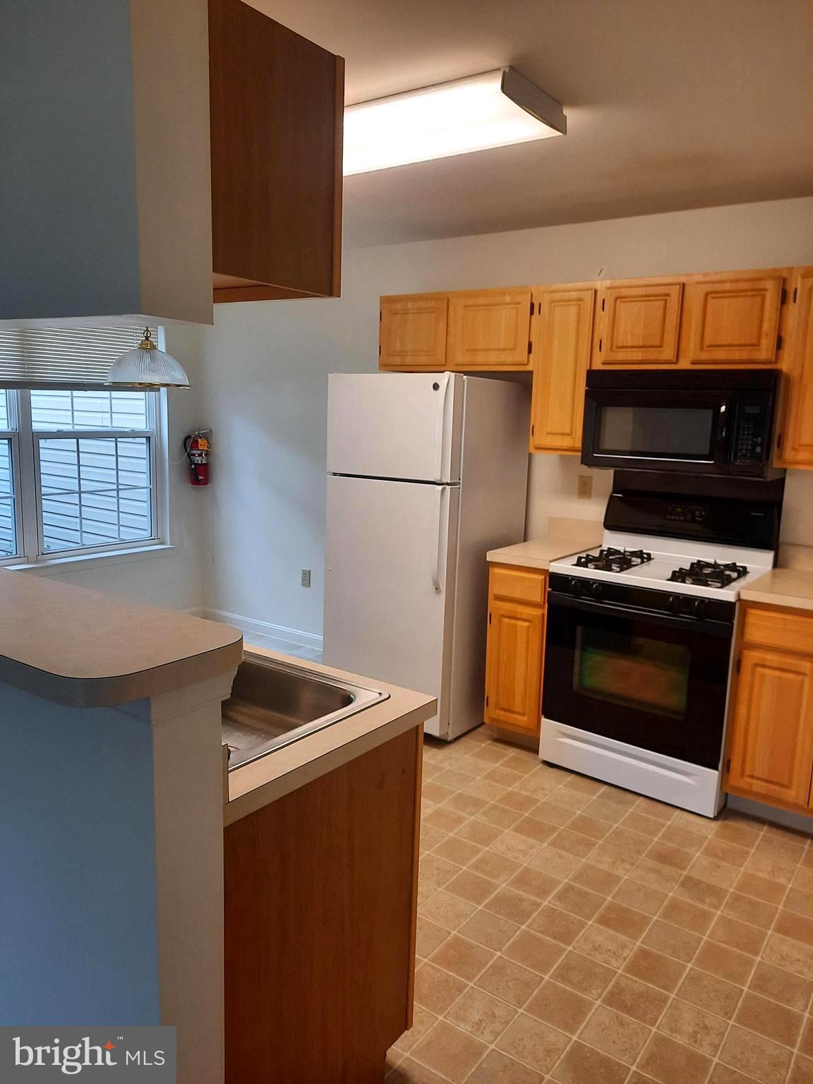 129 Oriole Ct