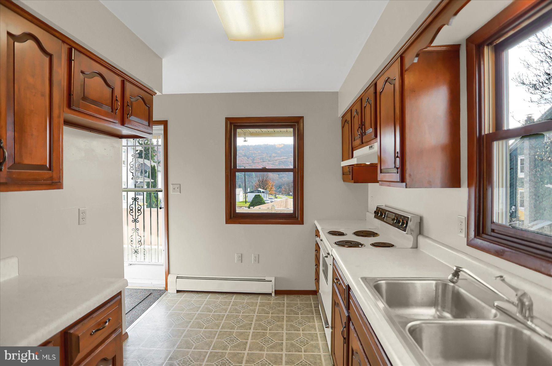 616 Pottsville St