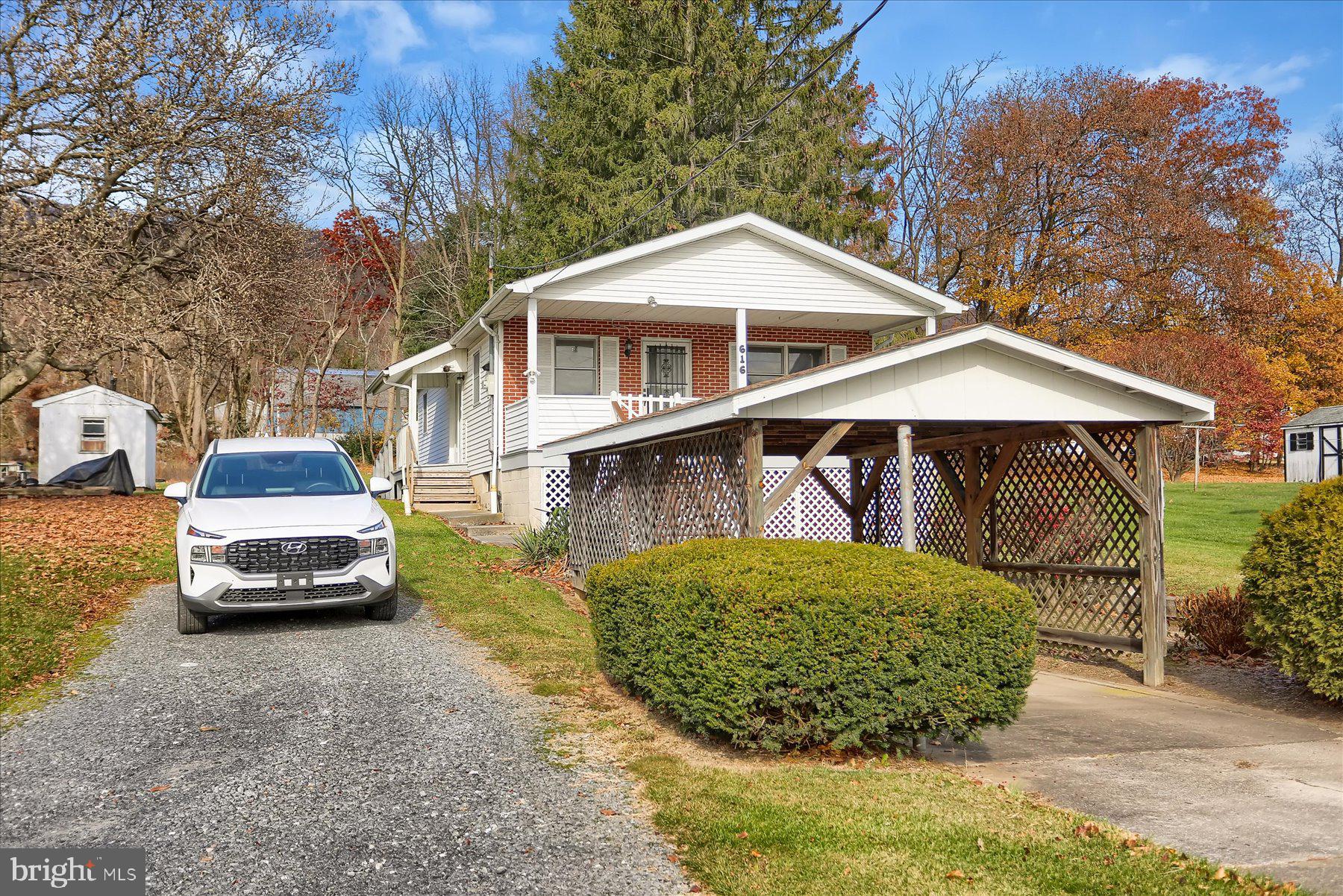 616 Pottsville St