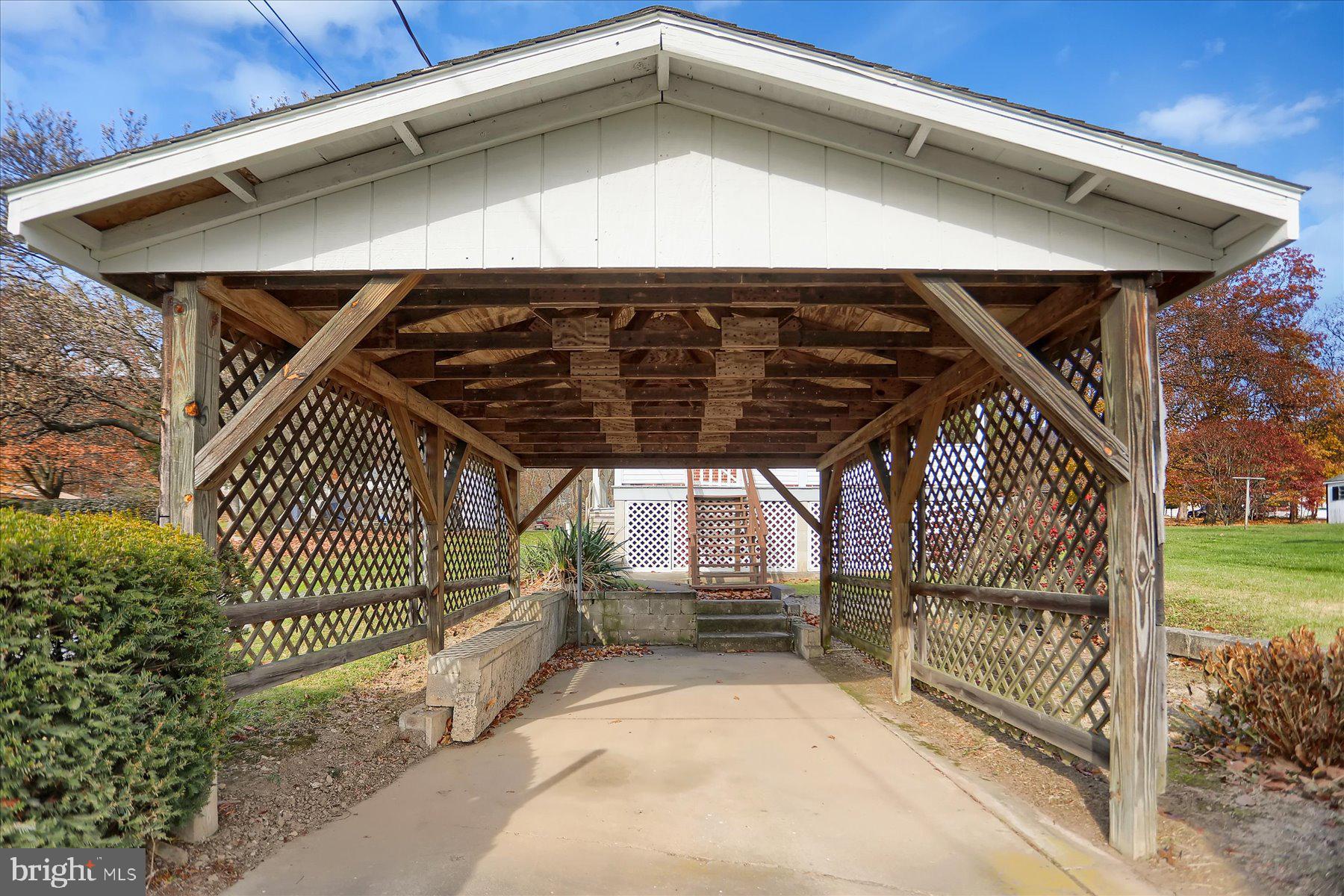 616 Pottsville St