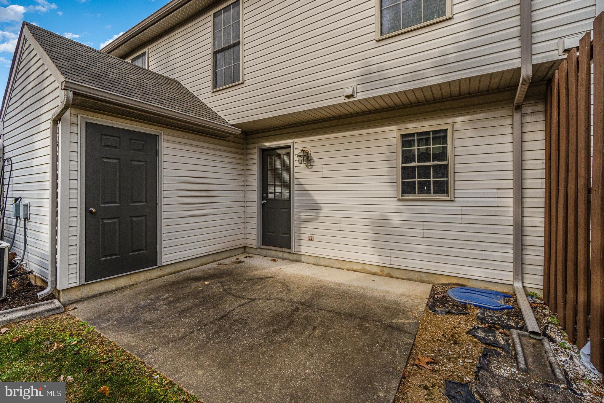218 Saddle Ridge Dr