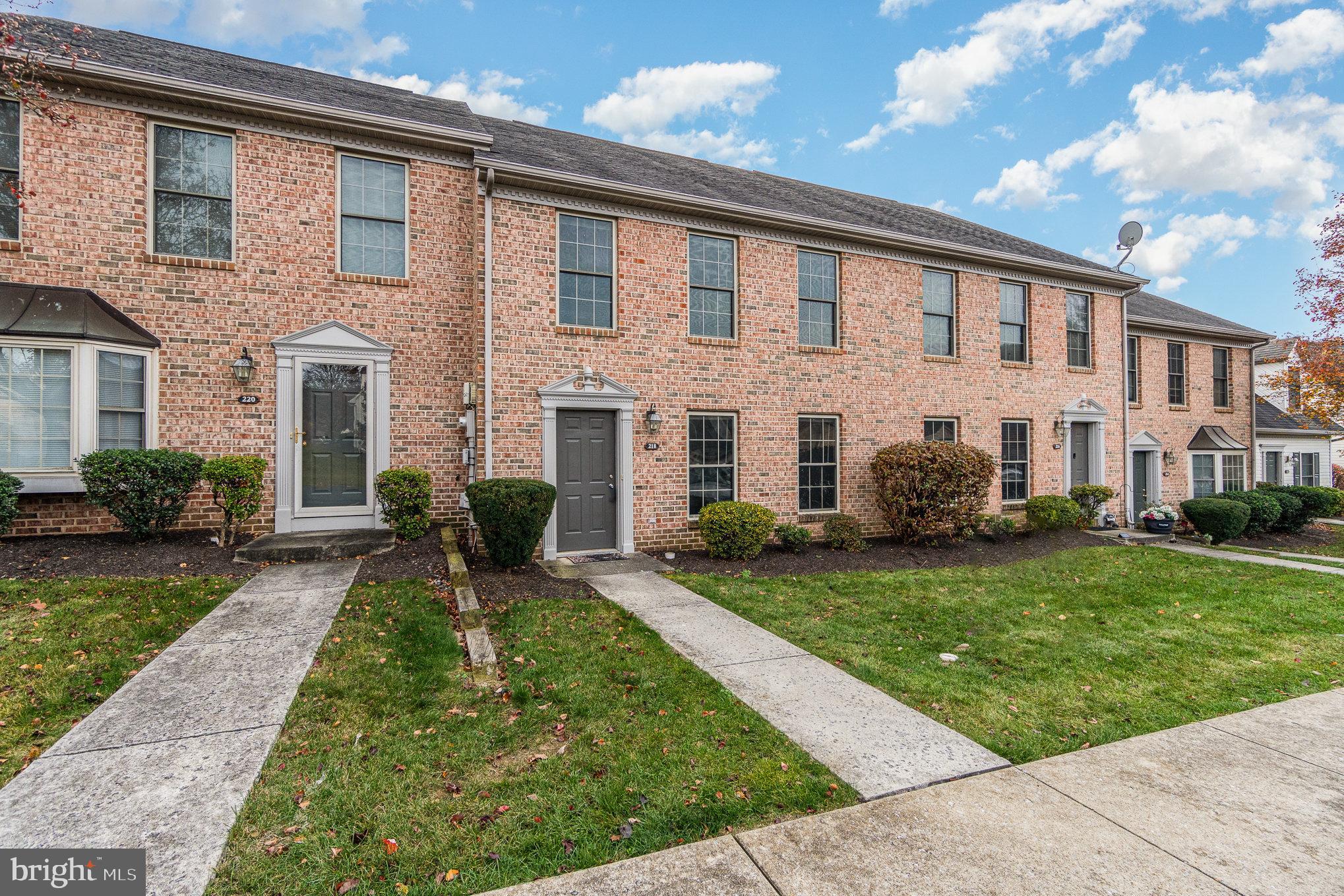 218 Saddle Ridge Dr