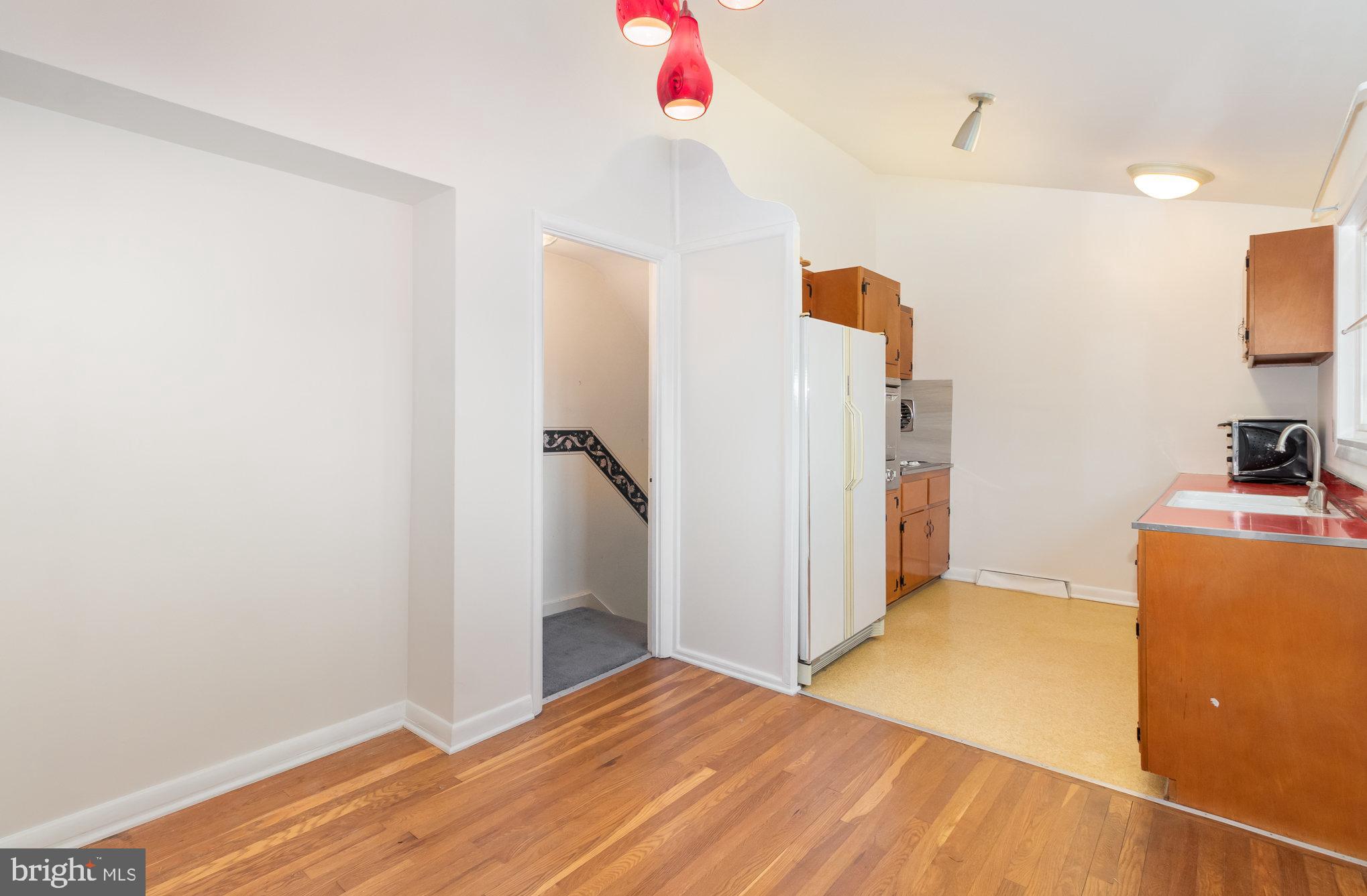 3211 Batesfield Rd