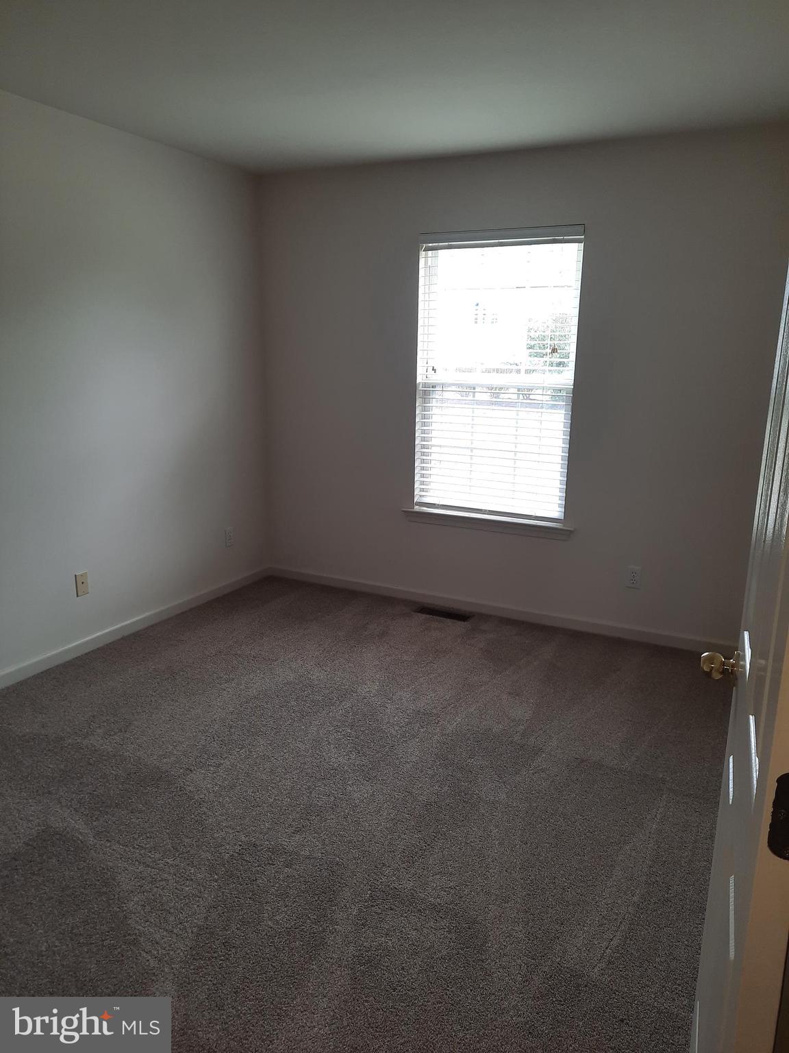 22 Carousel Cir