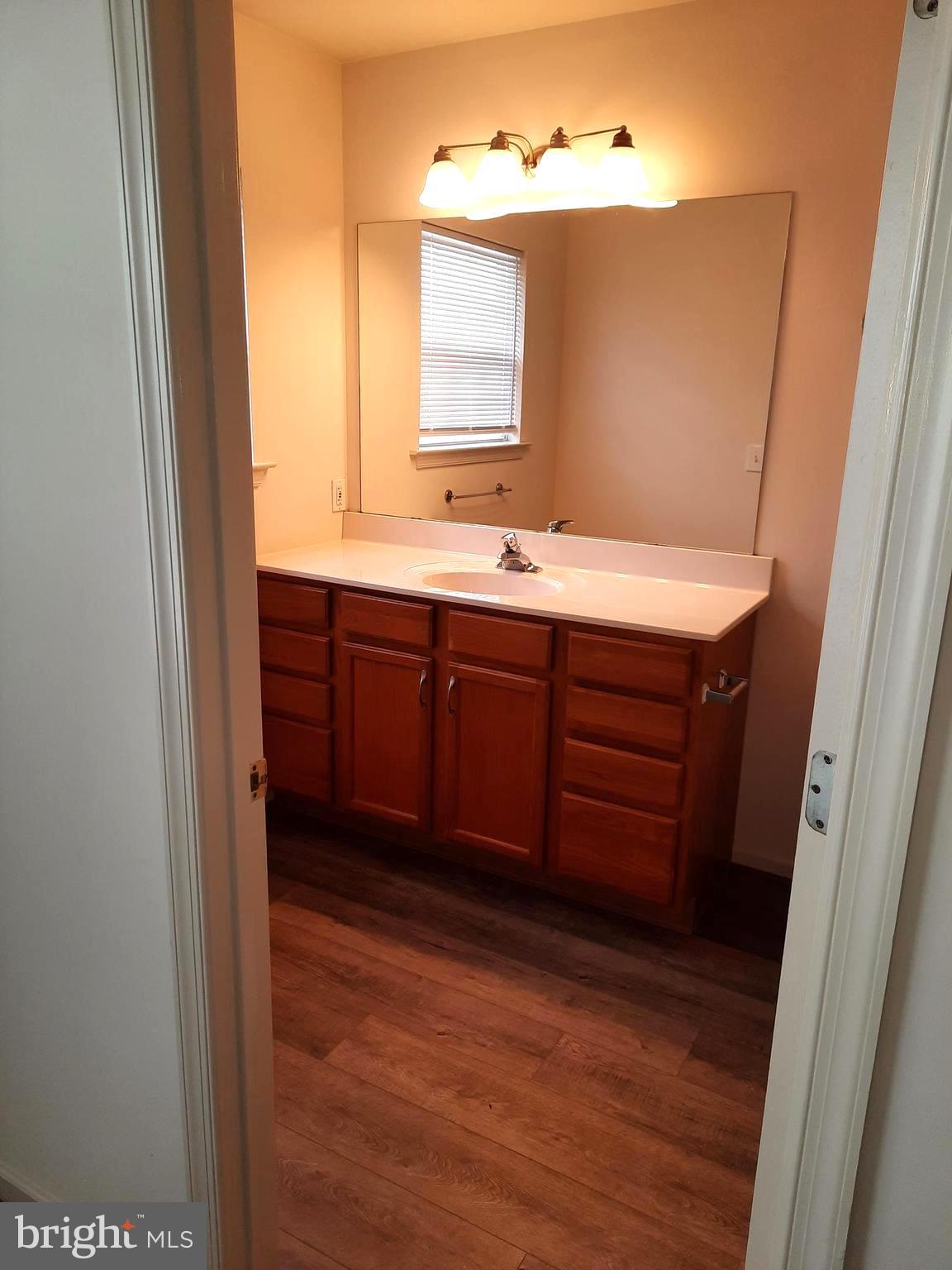 22 Carousel Cir