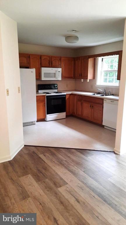 2830 BUXTON CT