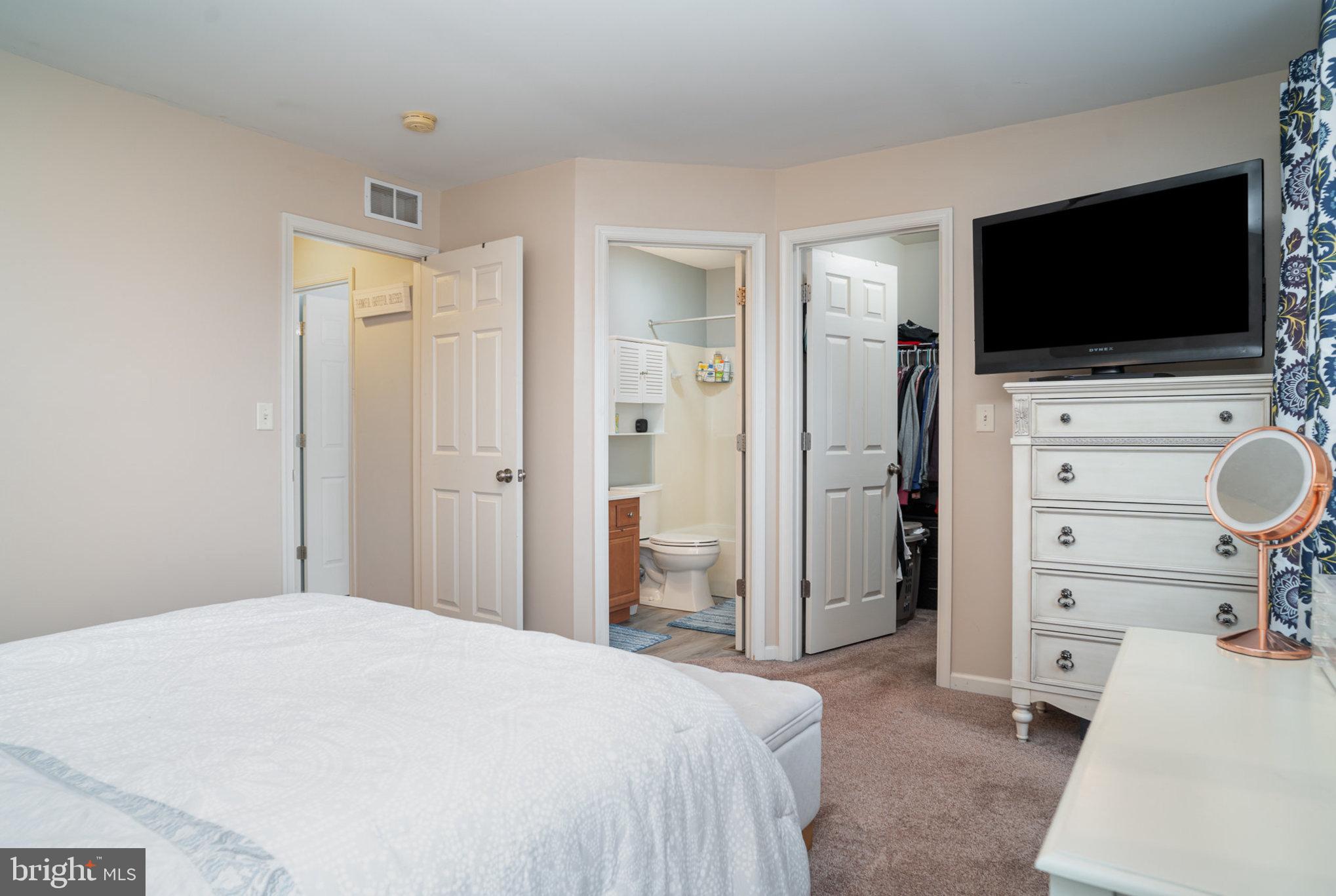 6120 Terry Davis Ct