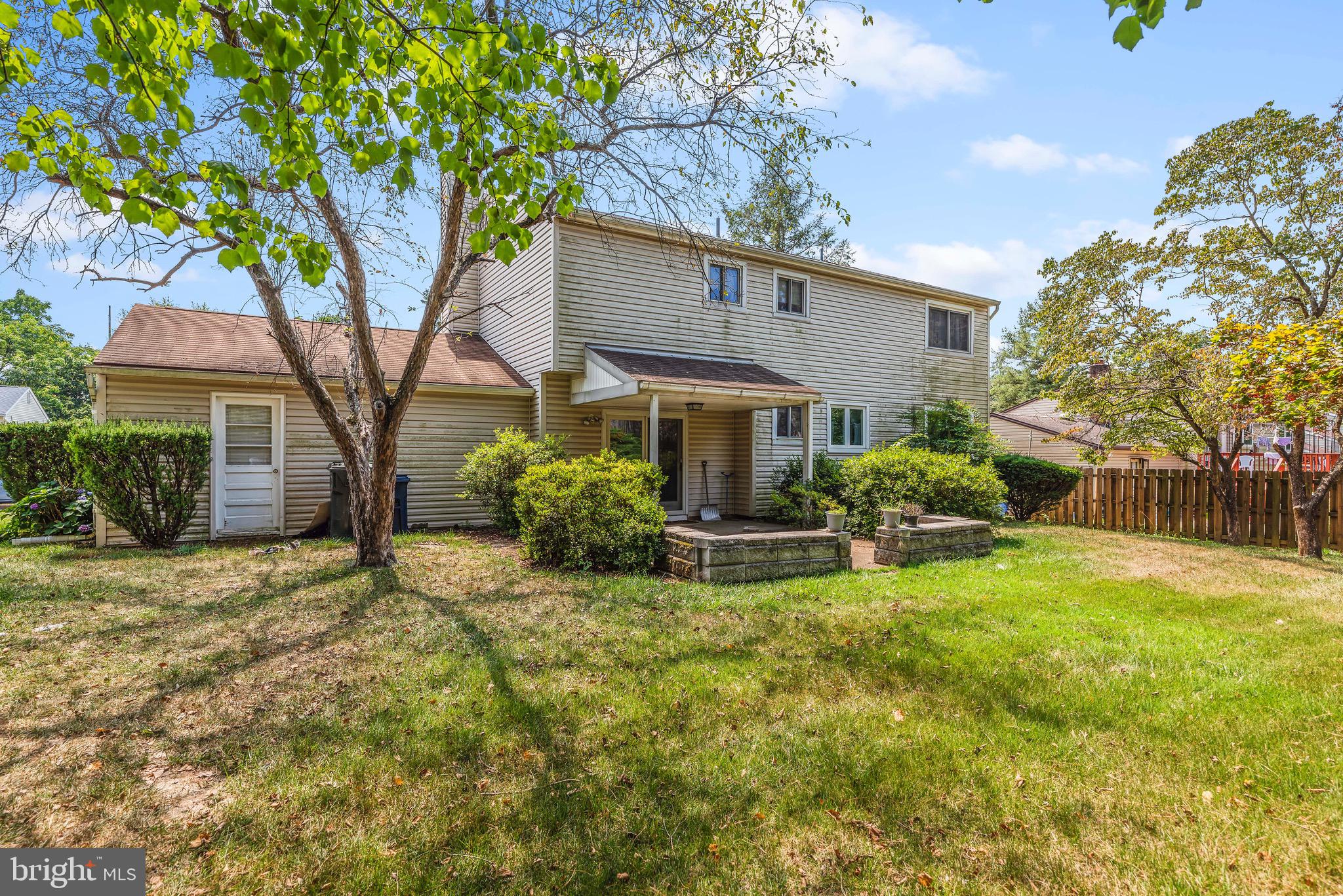 4830 Sweetbrier Ter
