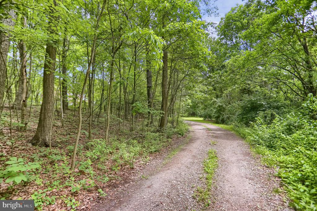 1473 Mountain House Rd