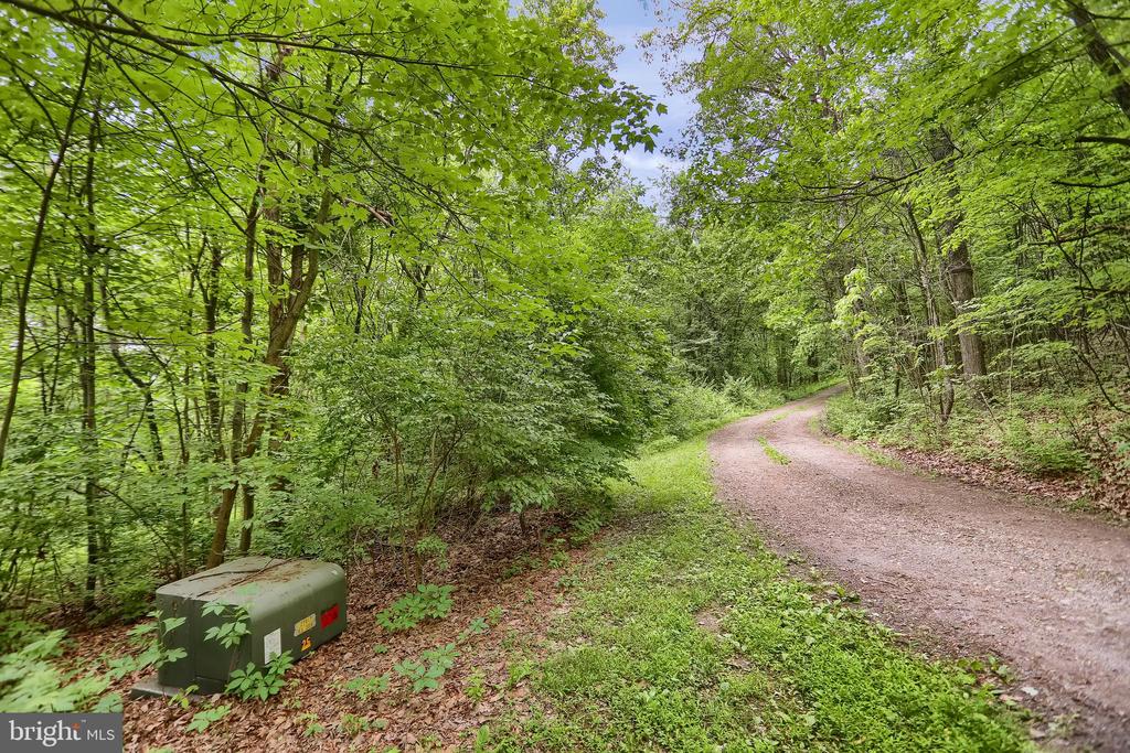 1473 Mountain House Rd