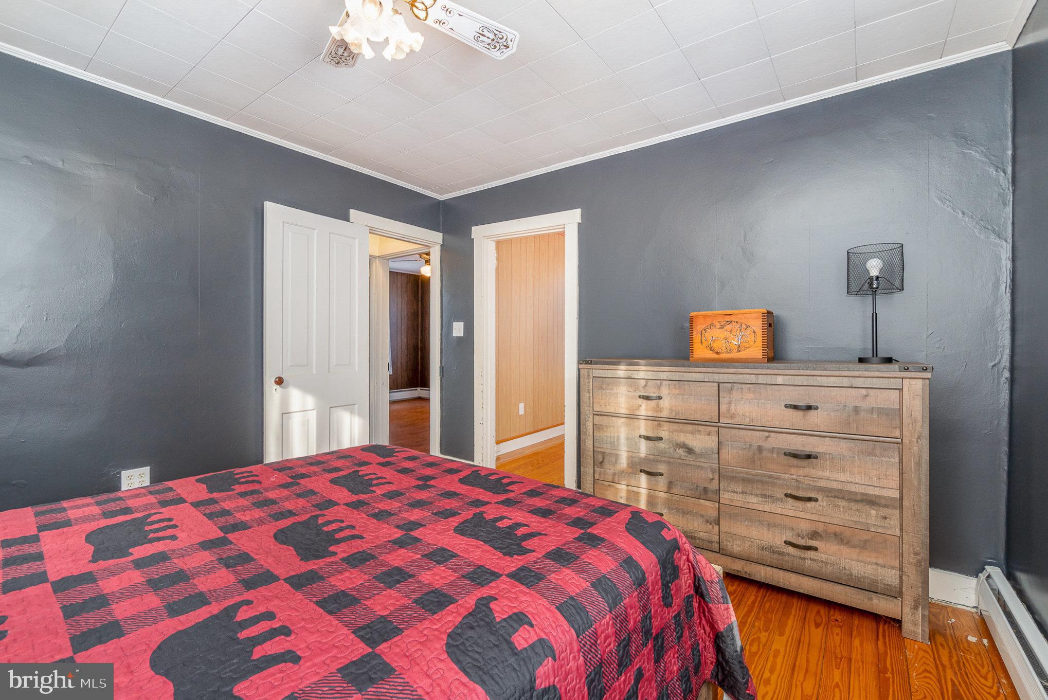 1599 Powells Valley Rd