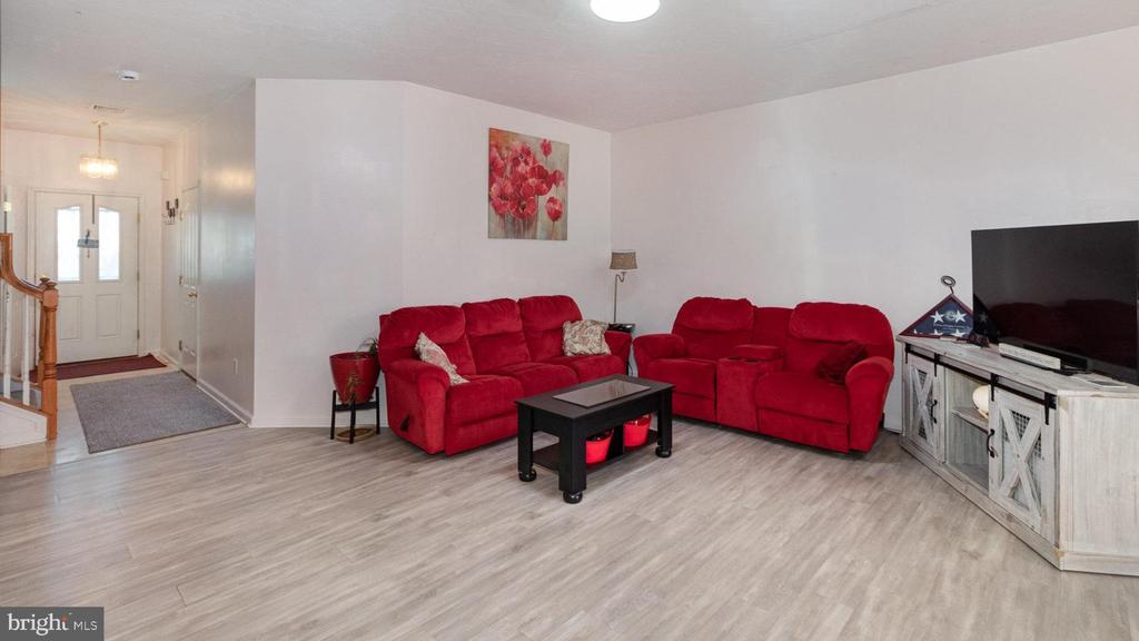 7563 Stephen Dr