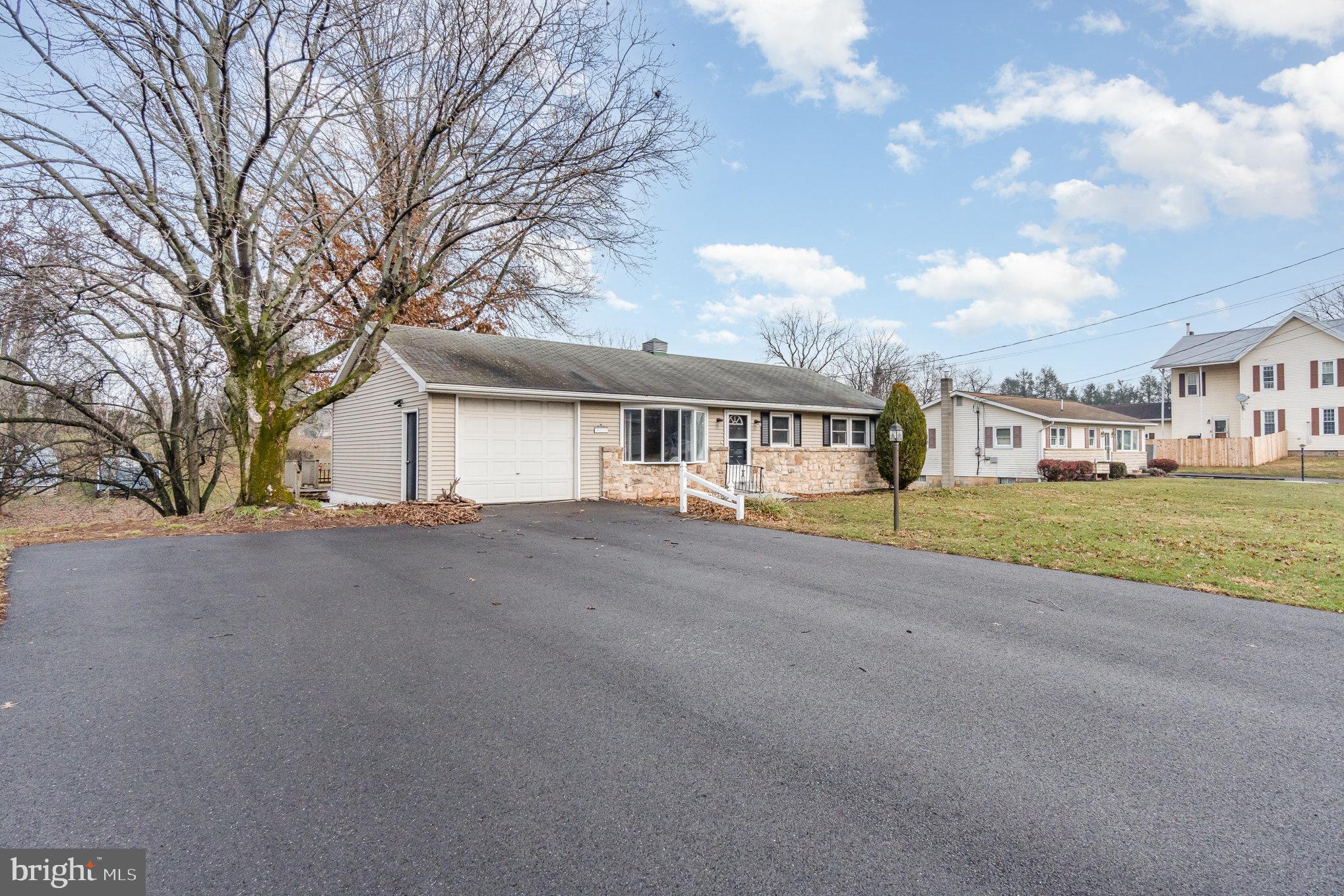 4033 Route 209