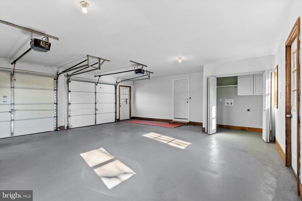 319 Spring Rd