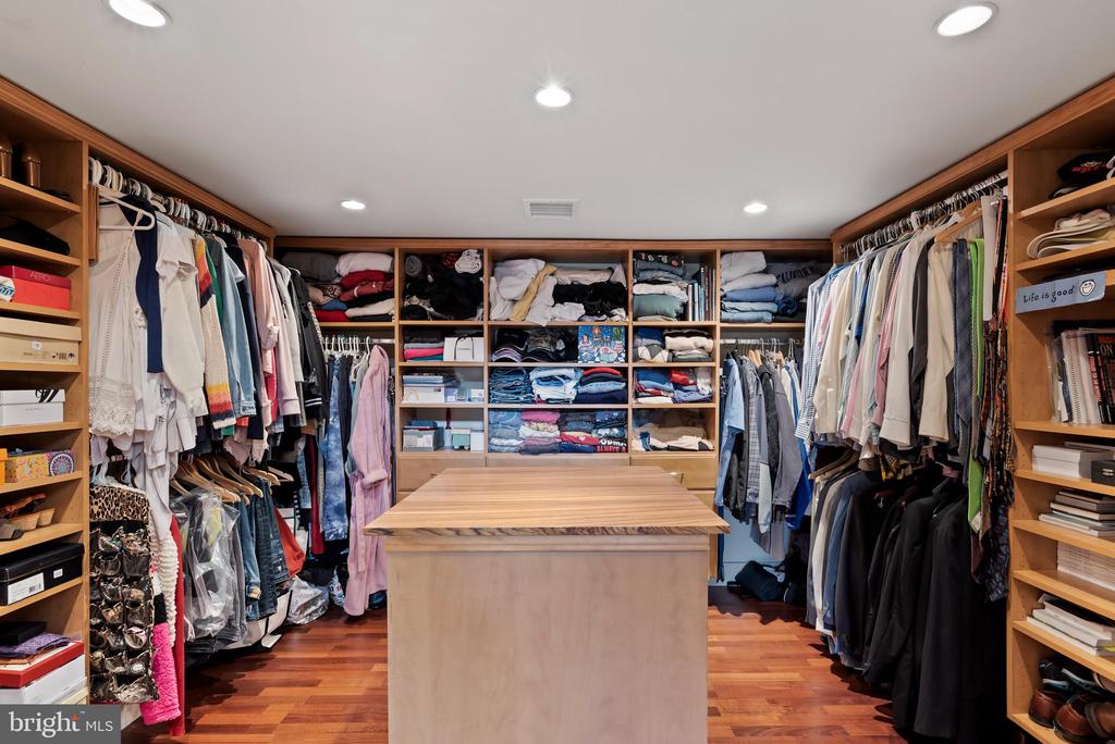 1485 Fairmont Dr