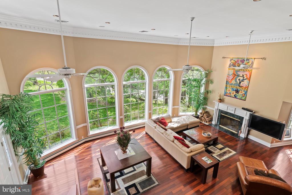 1485 Fairmont Dr