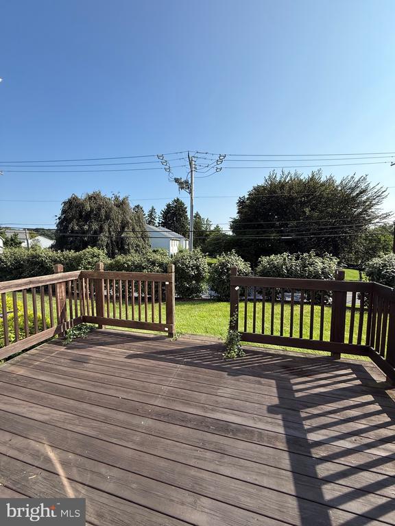 1904 DAYBREAK CIR