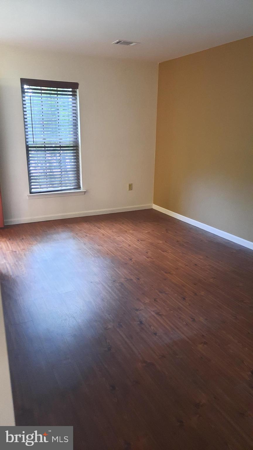 137 HUNTERS RIDGE DR