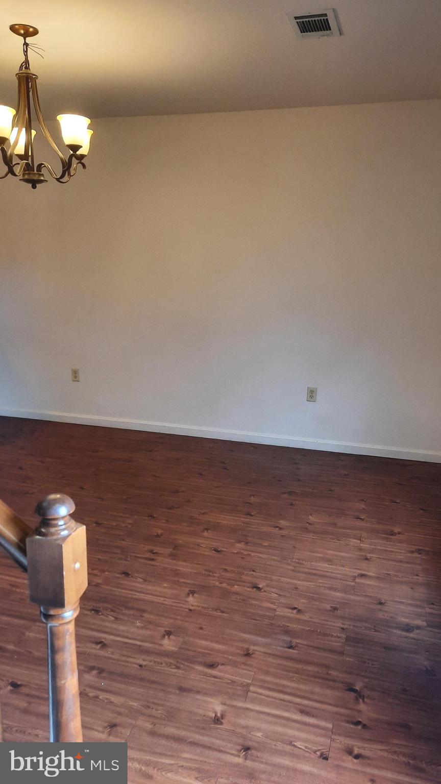 137 HUNTERS RIDGE DR