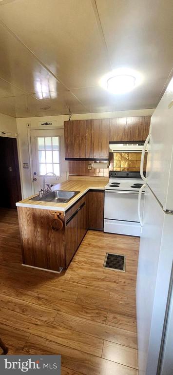 114 N Pine Aly