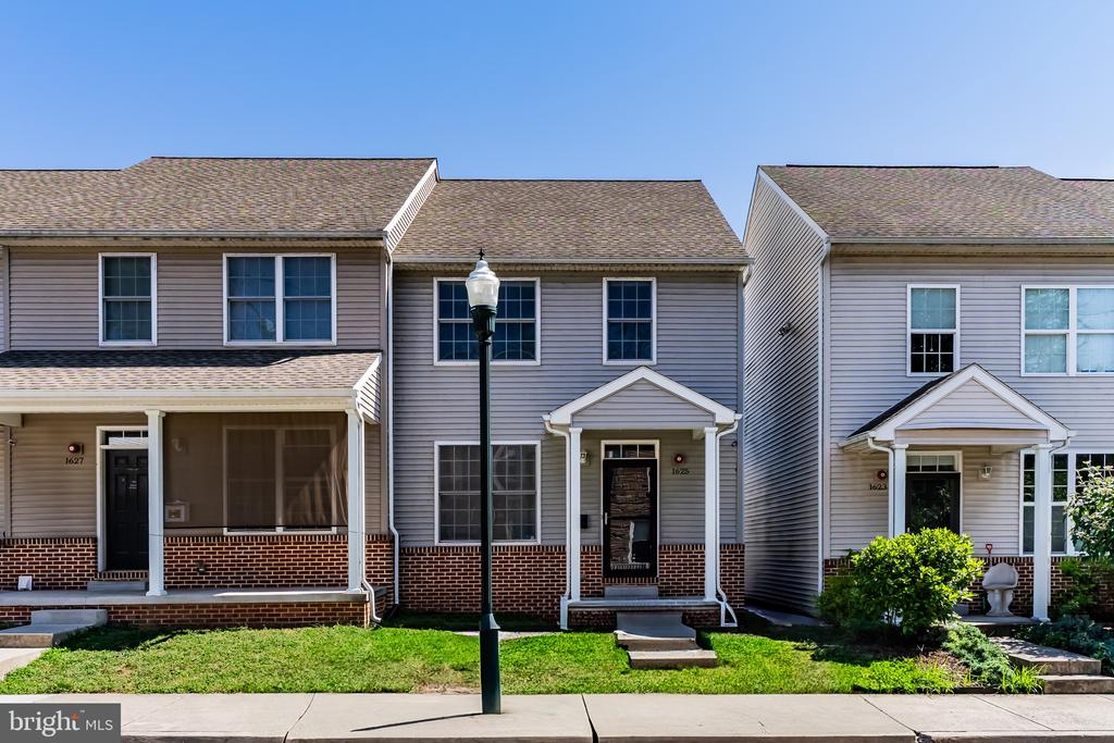 1625 N 4TH STREET