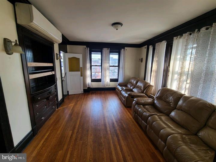 901 N FRONT STREET 3R