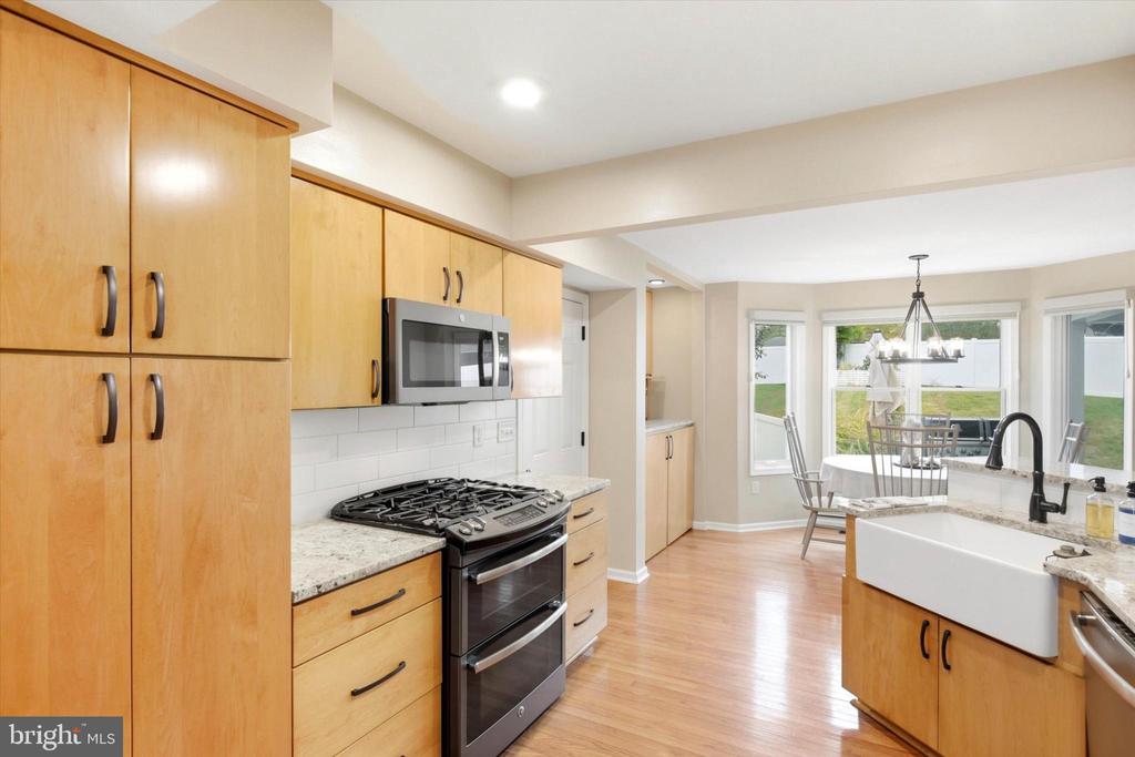 1607 CHURCHILL ROAD