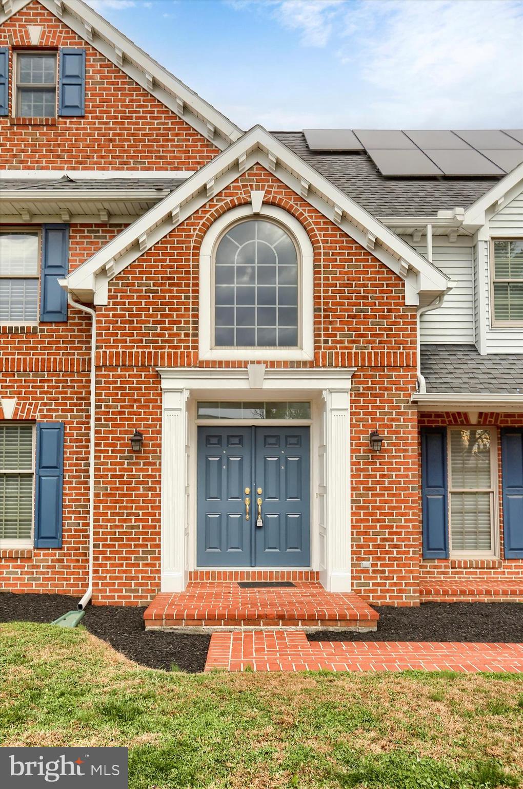 1195 CHERRINGTON LANE