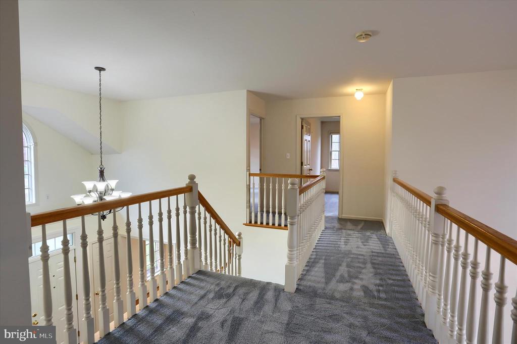 1195 CHERRINGTON LANE