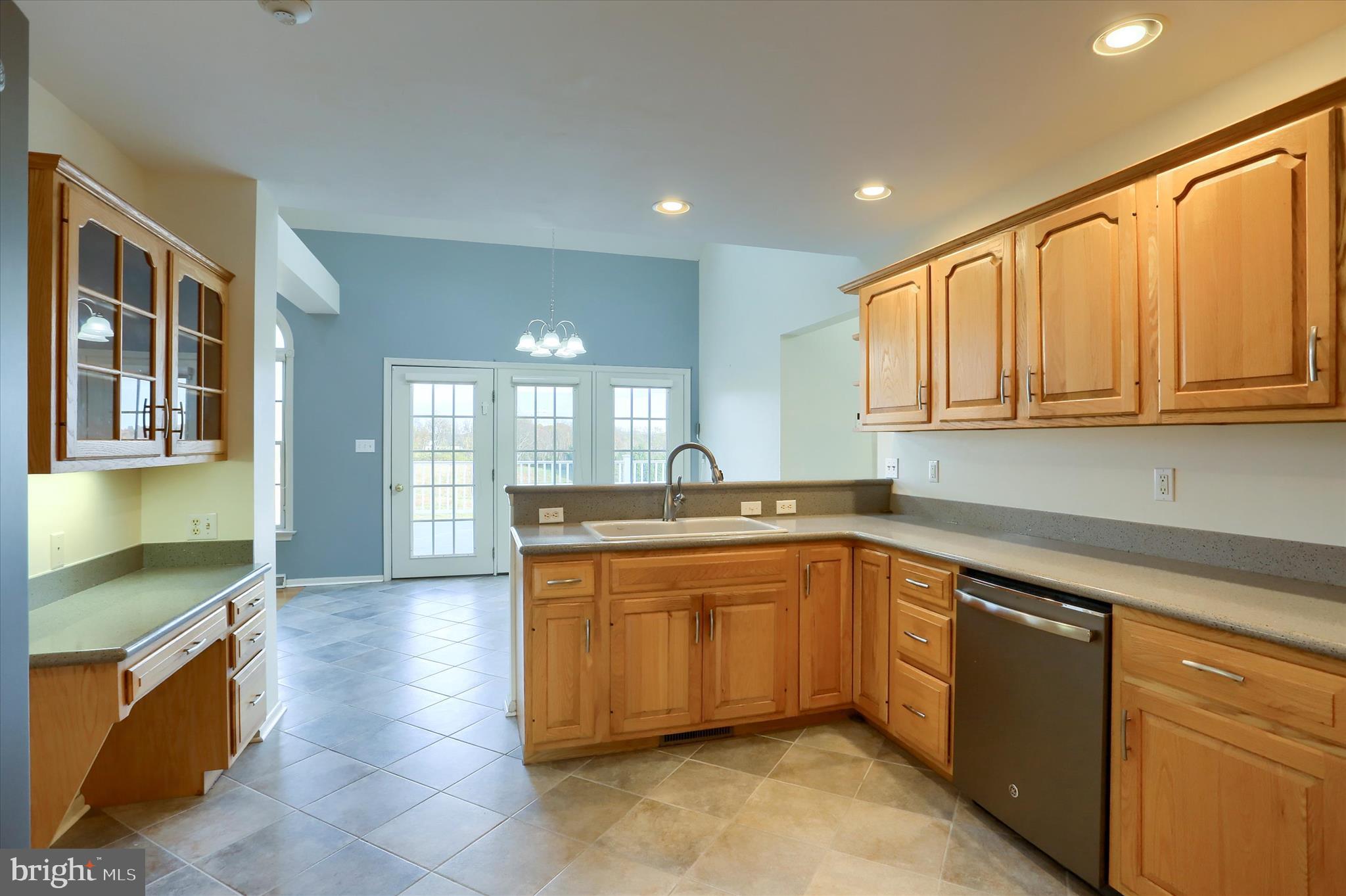 1195 CHERRINGTON LANE