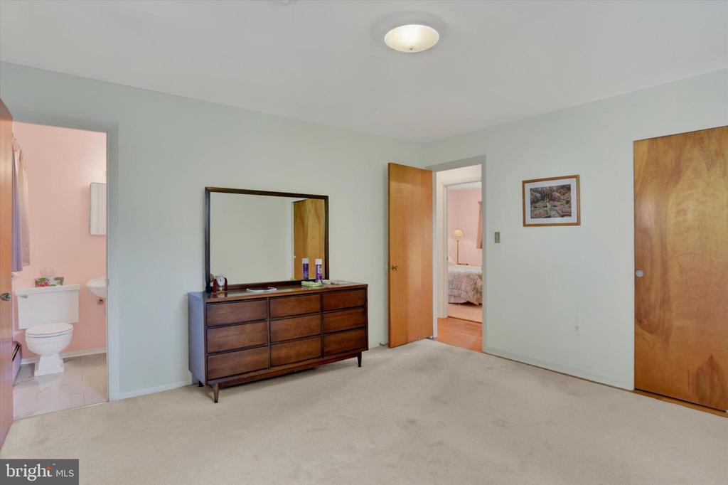 3424 BELAIR ROAD