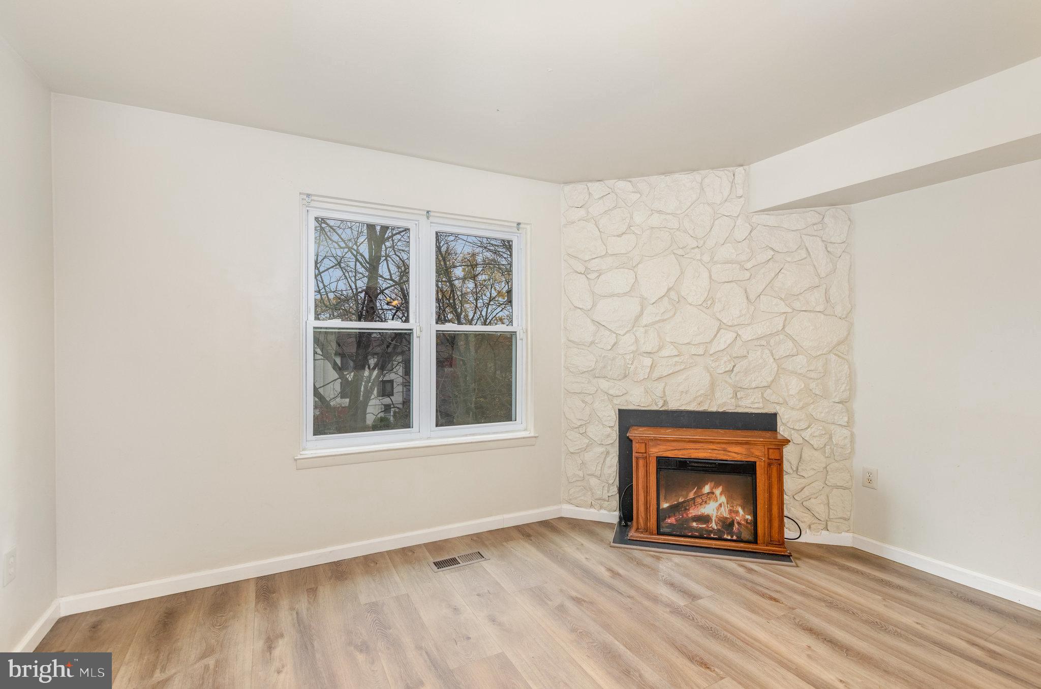 2609 CRANBERRY CIRCLE