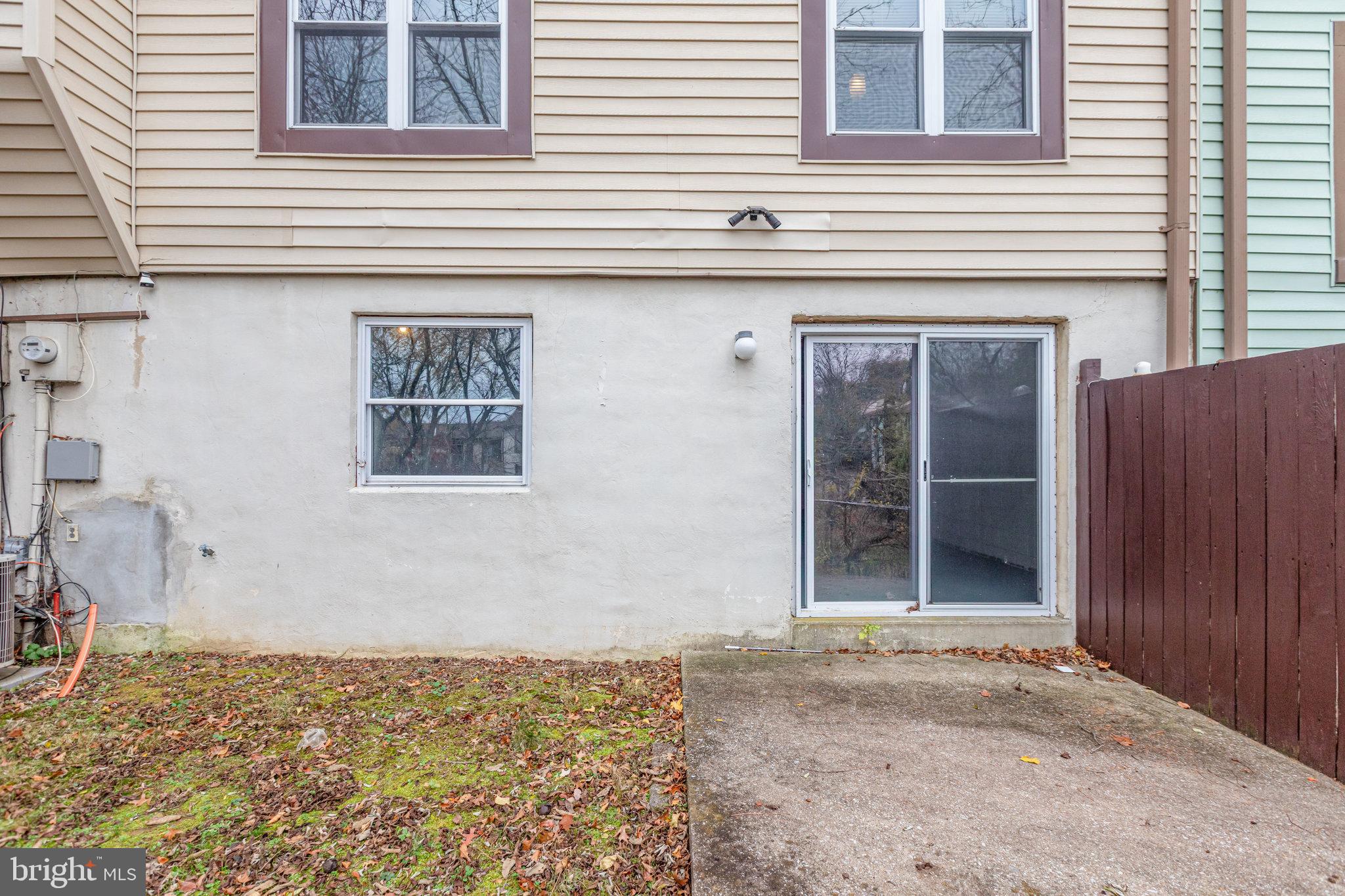 2609 CRANBERRY CIRCLE