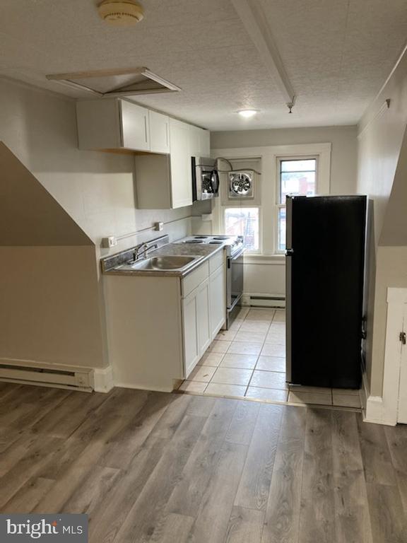 901 N FRONT STREET 4R