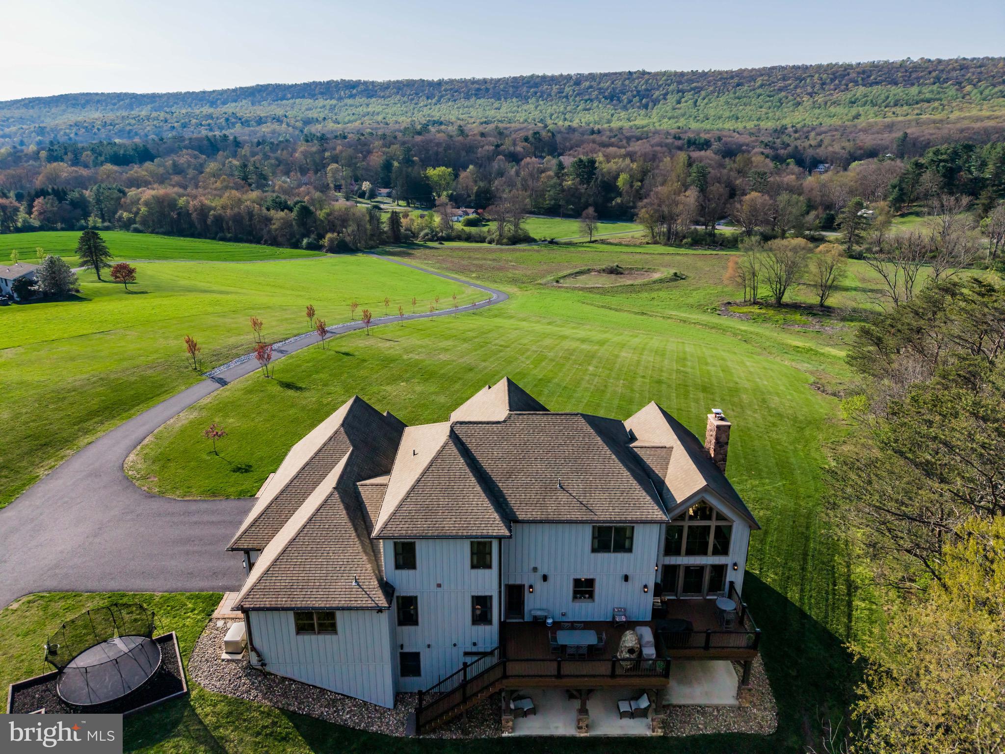 7111 FISHING CREEK VALLEY