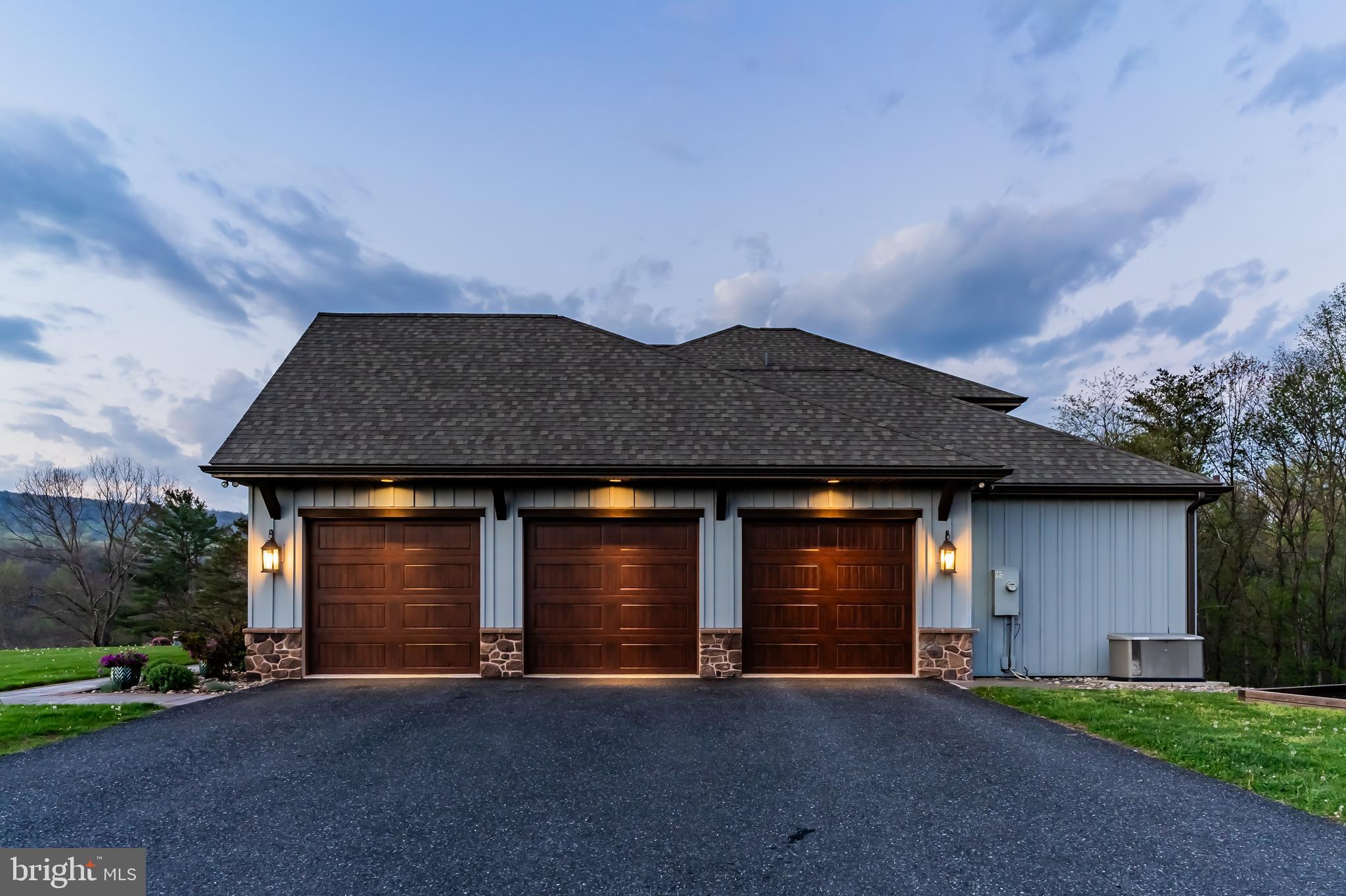 7111 FISHING CREEK VALLEY