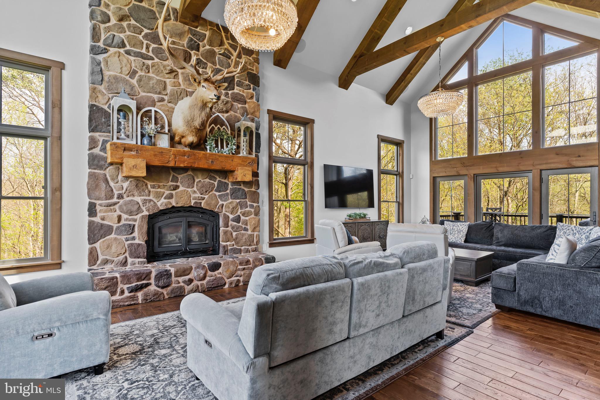 7111 FISHING CREEK VALLEY