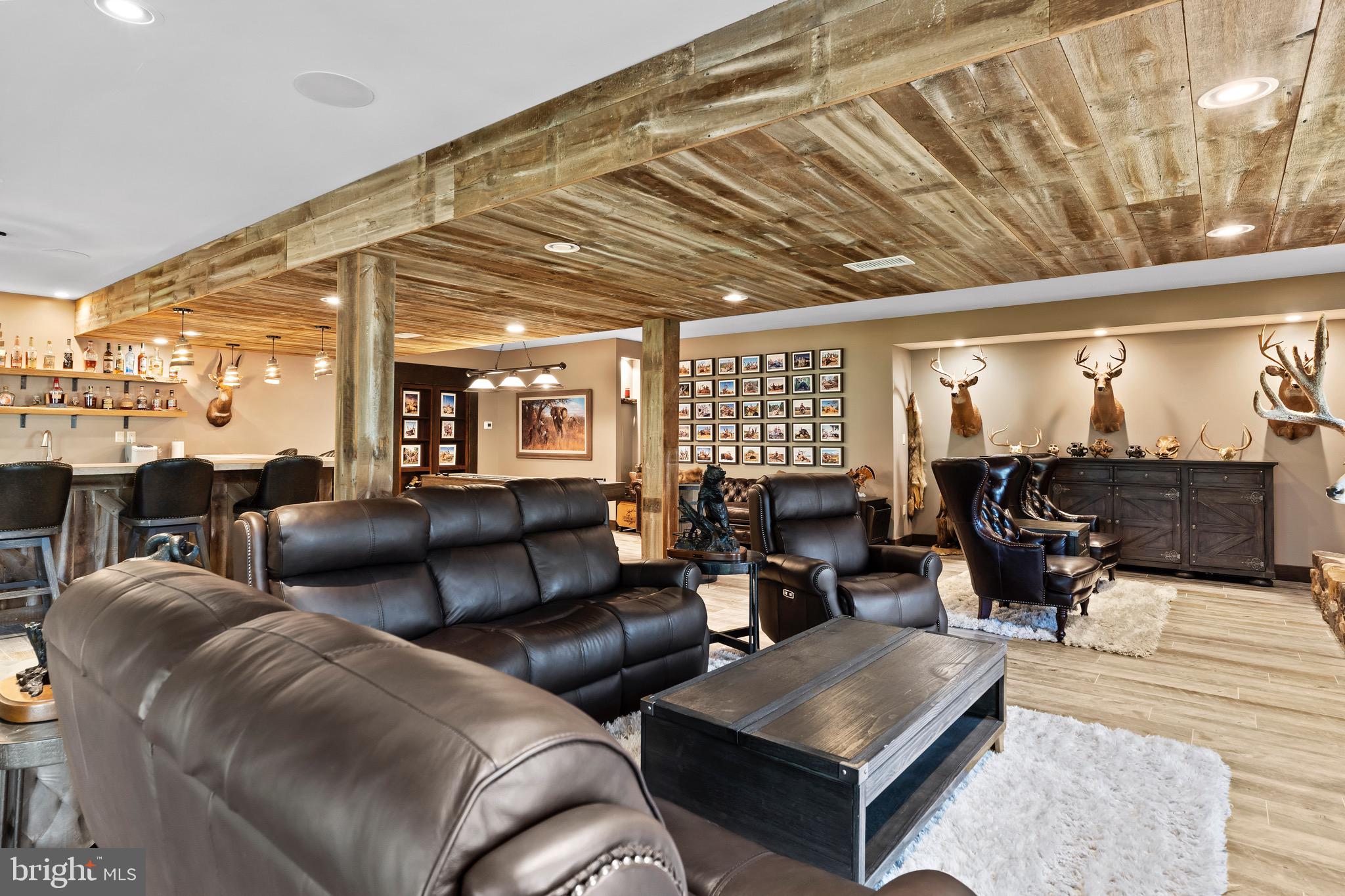 7111 FISHING CREEK VALLEY