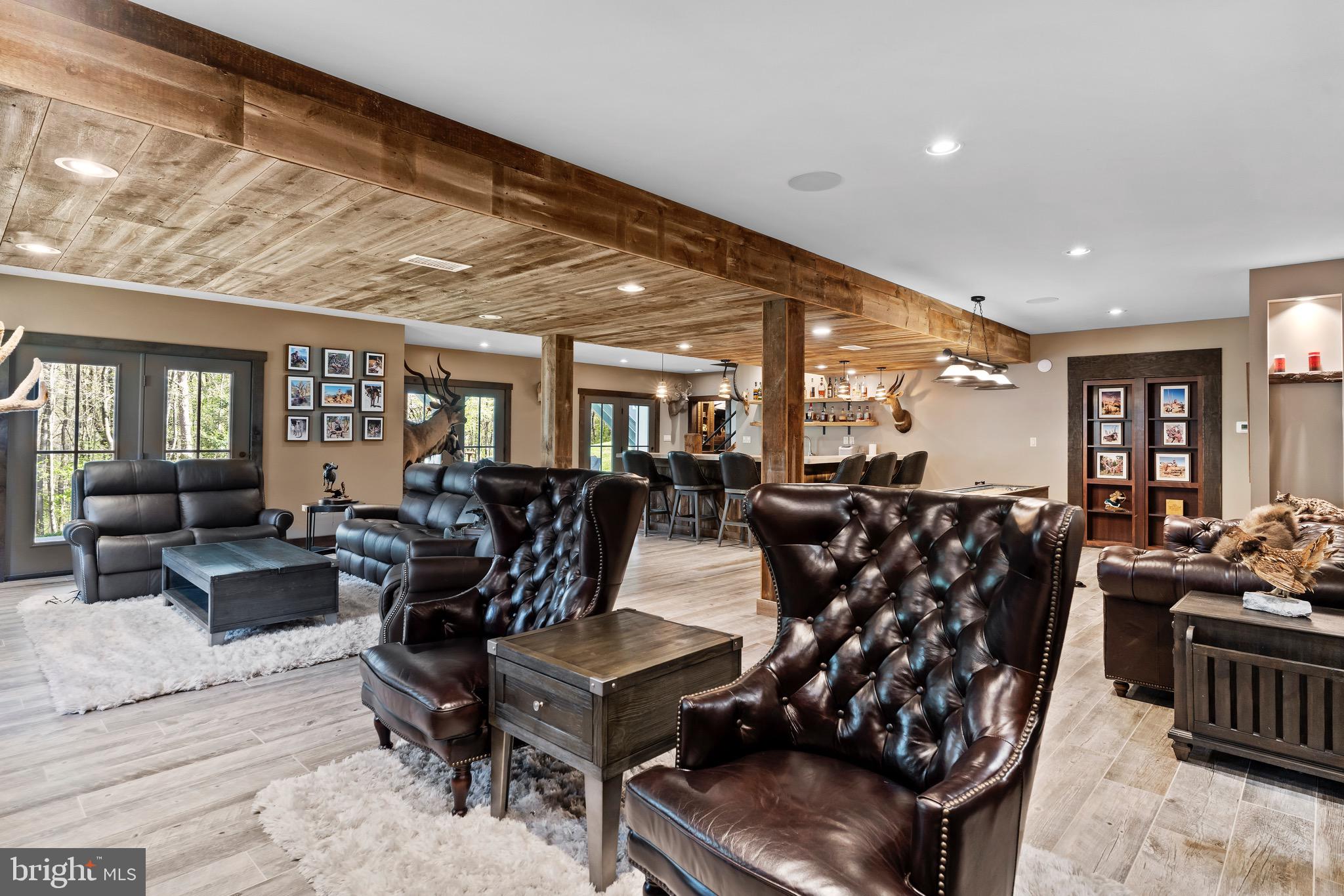 7111 FISHING CREEK VALLEY