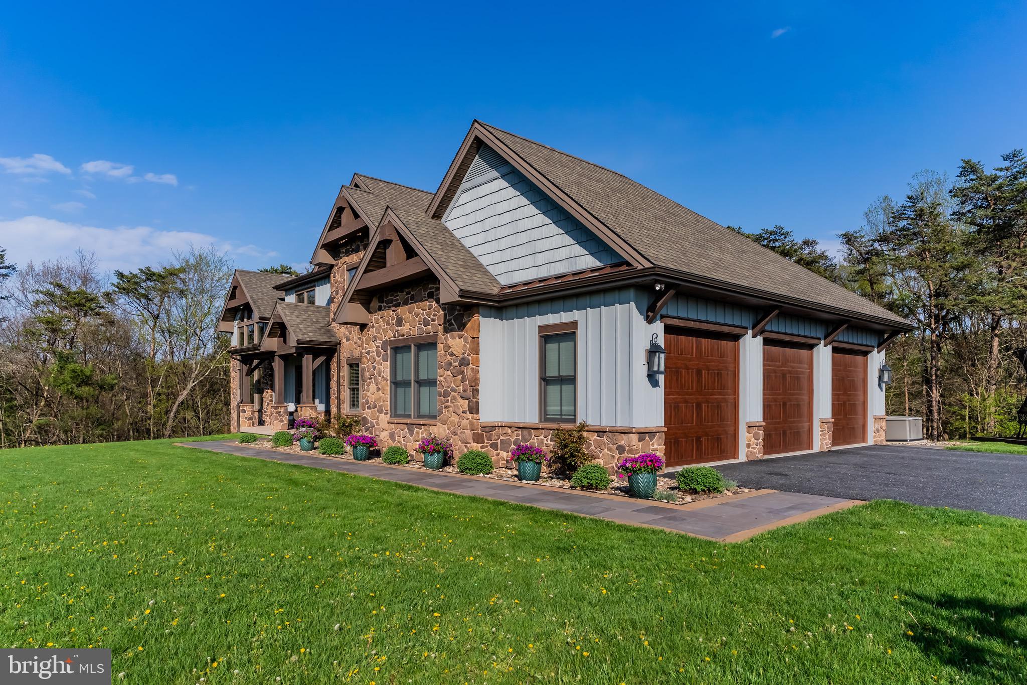 7111 FISHING CREEK VALLEY